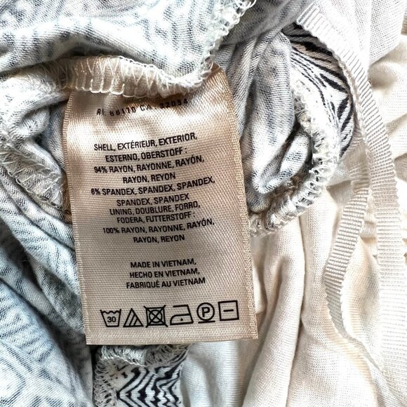 Anthropologie Maeve Jumpsuit L Jamie Print One-Shoulder Wide Leg Romper Sz Large - Picture 12 of 12